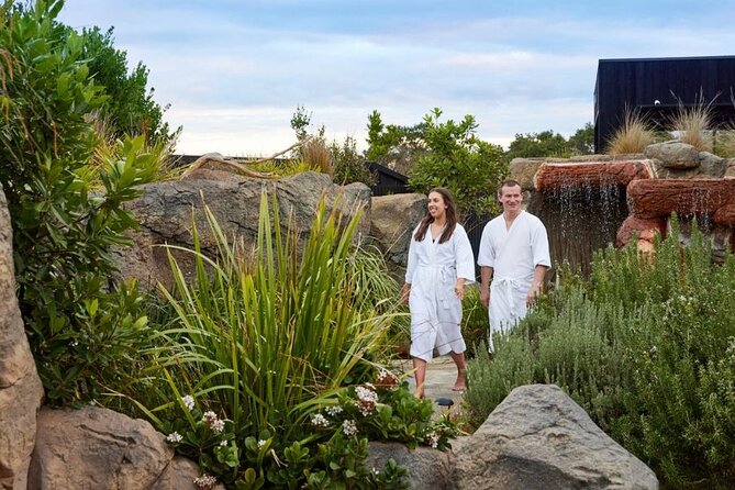 2-Hour Deep Blue Hot Springs in Warrnambool - Who will enjoy Deep Blue most?