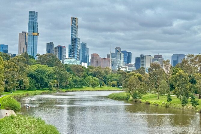 4 Hours Sightseeing Small Group Tour in Melbourne City - St Kilda and Luna Park