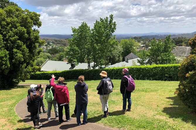 Alices Journeys Walking Tours of Daylesford 2.30pmFRI 11.30amSAT - Meeting at 98 Vincent Street