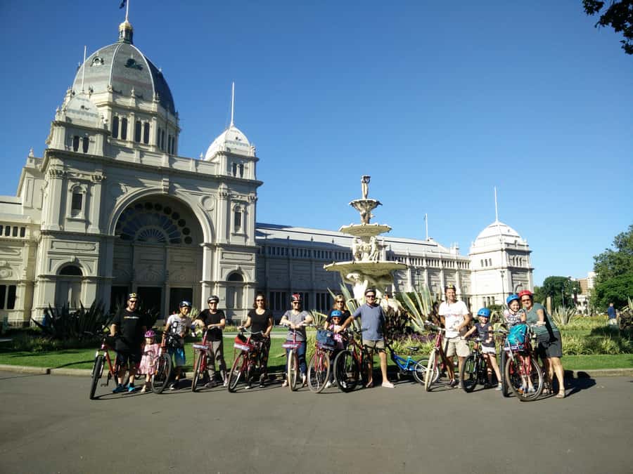 Classic Melbourne Bike tour - Why a bike is a smart way to meet Melbourne