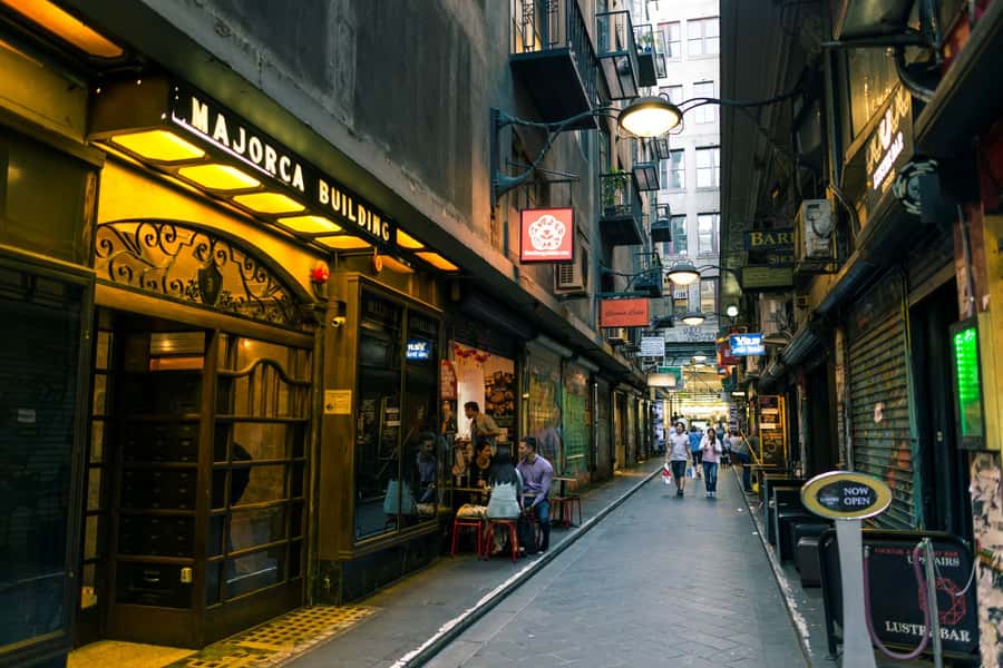 Classic Pivate Melbourne Walking Tour Start from your hotel - Entering Melbourne’s narrow lanes