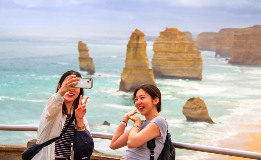 From Melbourne: Great Ocean Road Full-Day Guided Trip - Apollo Bay gives you a proper break