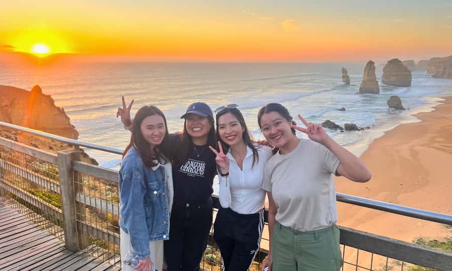 From Melbourne: Great Ocean Road Full-Day Sunset Tour - Memorial Arch: The Classic Great Ocean Road Photo