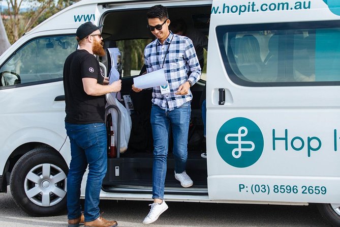 From Melbourne: Hop On Hop Off Yarra Valley - GREEN Route - Lunch and the rhythm of an hourly bus