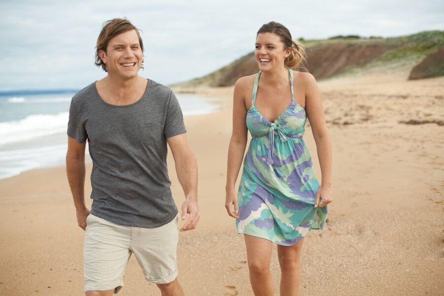 From Melbourne: Phillip Island Penguin Parade & Koalas Tour - Timing changes with the season