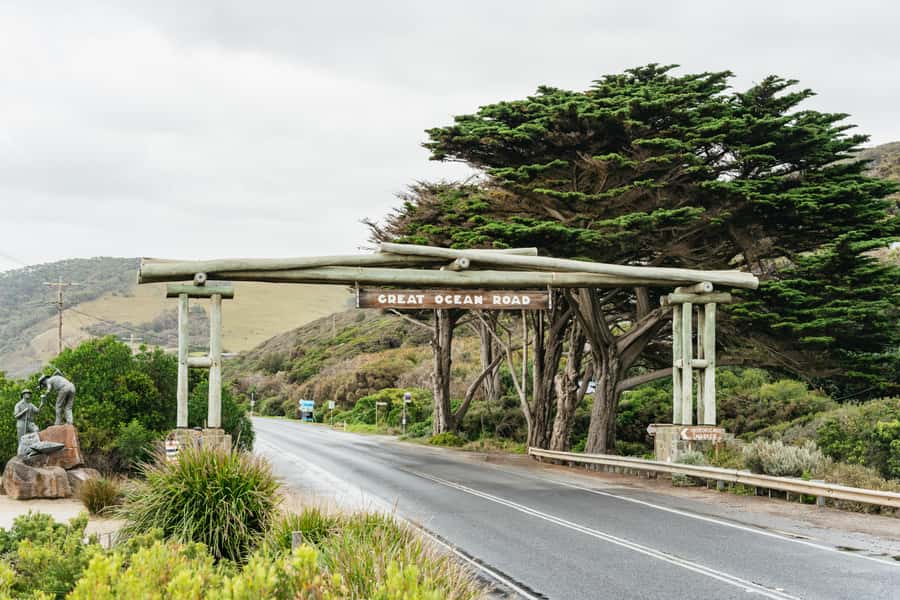 From Melbourne: Small-Group Great Ocean Road Day Trip - Kennett River and the search for wildlife