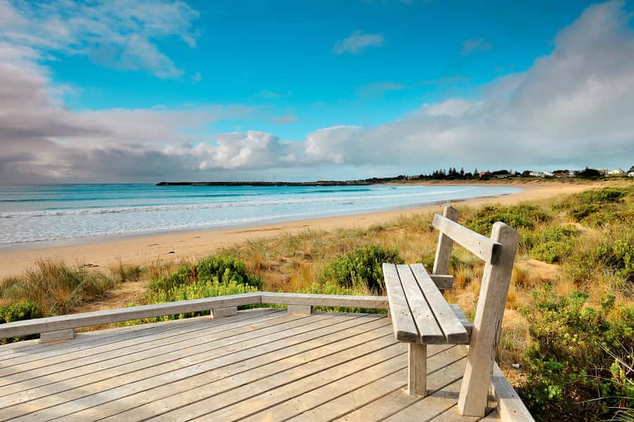 From Melbourne: Small Group Great Ocean Road Tour - Coastal lookouts and the changing views