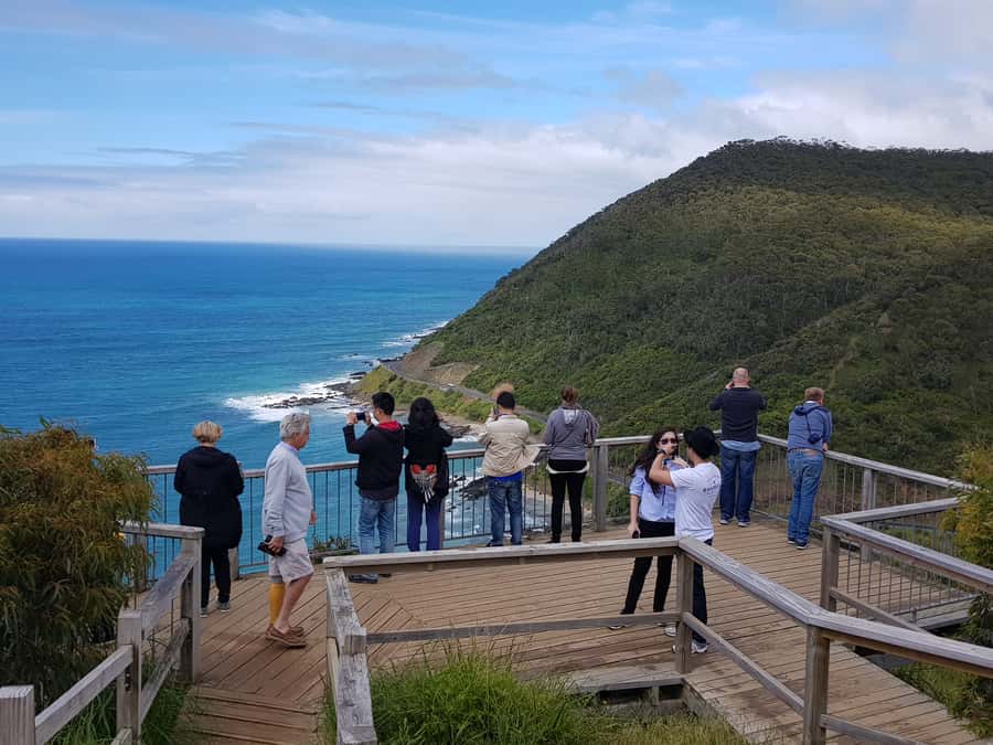 From Melbourne: Ultimate 2-Day Great Ocean Road Tour - The nine Shipwreck Coast lookouts