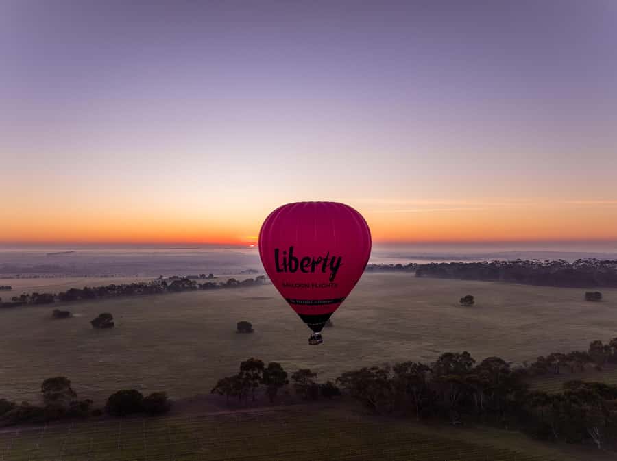 Geelong: Balloon Flight at Sunrise with Breakfast - Why sunrise ballooning works so well in Geelong