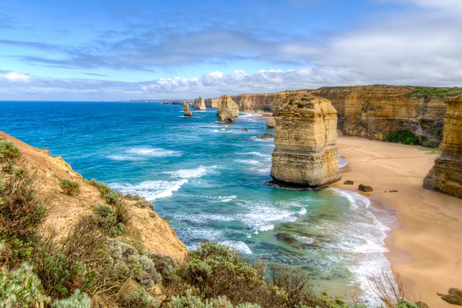 Great Ocean Road Grampians 3 Day National Park Tour Melbourne Roundtrip - Otway rainforest, the Twelve Apostles, and Loch Ard Gorge