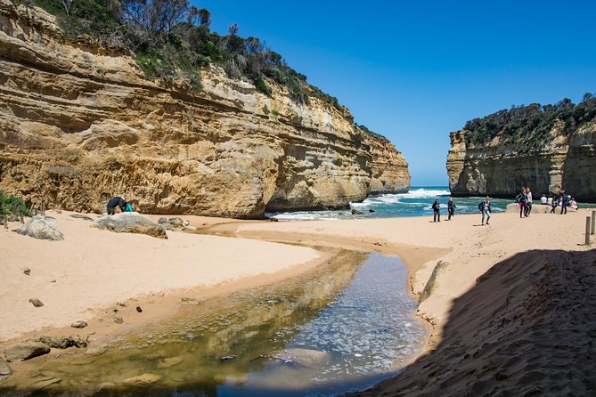 Great Ocean Road Grampians 3 Day National Park Tour Melbourne Roundtrip - McKenzie Falls, Boroka Lookout, and The Balconies