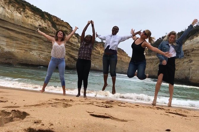 Great Ocean Road Reverse Itinerary PREMIUM Tour - Max 11 Guests - Apollo Bay is your lunch stop