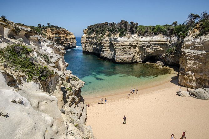 Great Ocean Road Reverse Rainforest & 12 Apostles from Melbourne - Why driving the Great Ocean Road in reverse matters