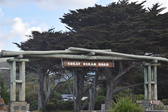 Great Ocean Road Tour Plus Koalas, Forest Walk and Morning Tea - Food, comfort, and the long return to Melbourne