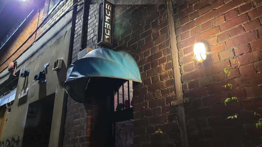 Hidden Bars Tour - What the four-hour schedule feels like