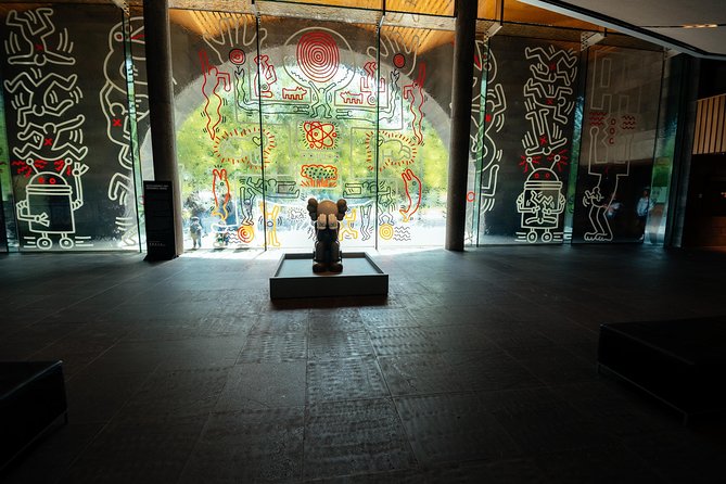 Highlights & Hidden Gems With Locals: Best of Melbourne Private Tour - The value of a $148.99 private tour