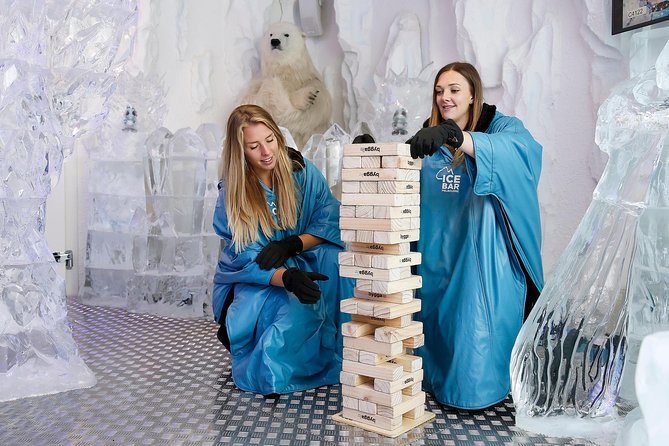 Ice Bar Tour in Melbourne with Cocktails - The photography rule and souvenir pictures
