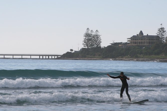 Learn to Surf at Lorne on the Great Ocean Road - The first beach lesson: safety before surfing