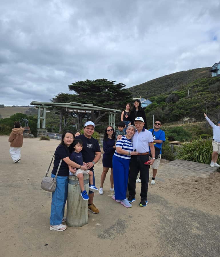 Luxury Private Great Ocean Road Tour – Up to 14 Guests - Lorne, Apollo Bay, and the long middle stretch