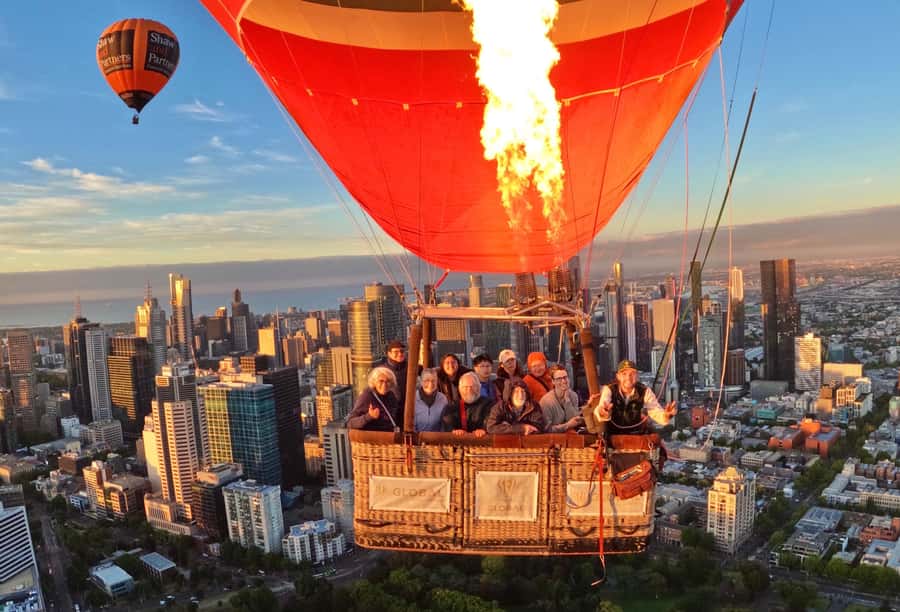 Melbourne: 1-Hour Hot Air Balloon Flight at Sunrise - Key points to know before booking
