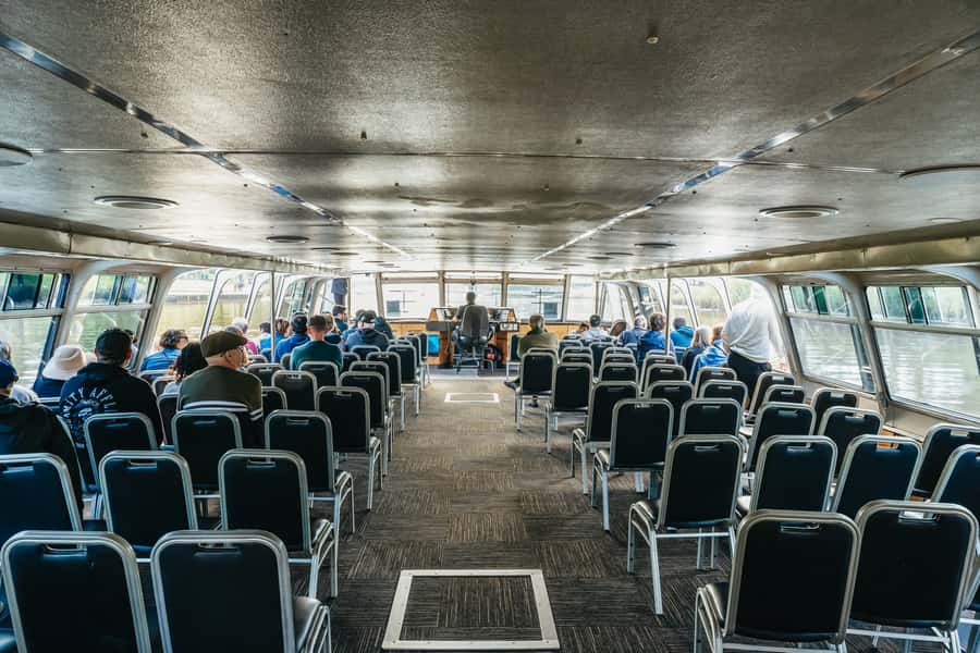 Melbourne: 2-Hour City Highlights River Cruise - Downriver sights: Docklands, Crown and the working waterfront