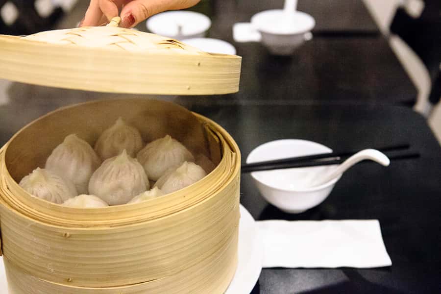 Melbourne 3-Hour Dumpling Discovery Walking Tour - The five-minute walk and first dumpling tasting