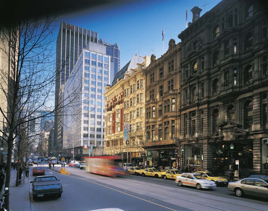 Melbourne 3-Hour Small Group Tour with Beach Boxes - Collins Street and the old city center