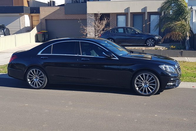 Melbourne Airport Arrival Or Departure Luxury Car Transfers - Families, luggage, and accessibility