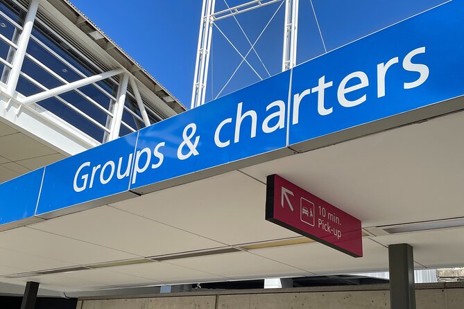 Melbourne Airport to City/CBD Private transfers 4 or more - Meeting your driver after Melbourne Airport arrivals