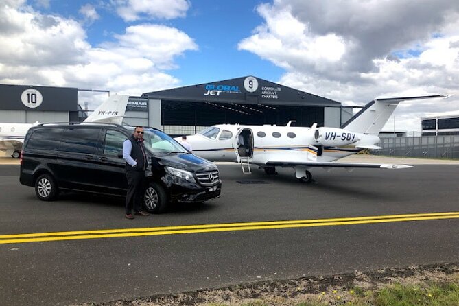 Melbourne Airport Transfer with Meet and Greet Service - A helpful option when plans go wrong