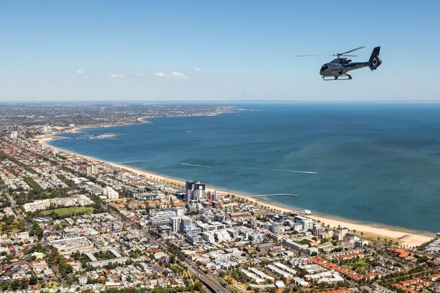 Melbourne: City and Bayside Helicopter Tour - The return run along Port Phillip Bay
