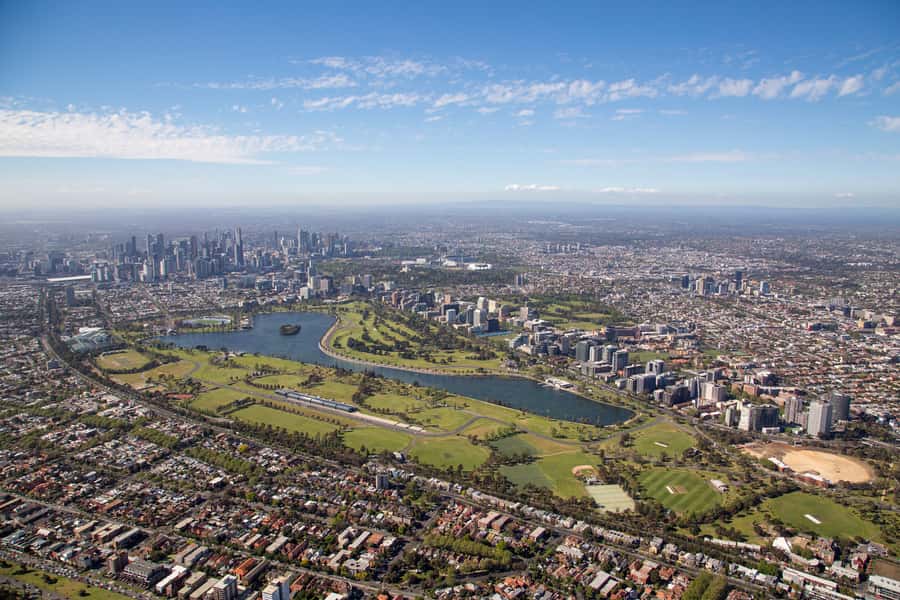 Melbourne: City and Bayside Helicopter Tour - Royal Melbourne Golf Course and the first turn toward the bay