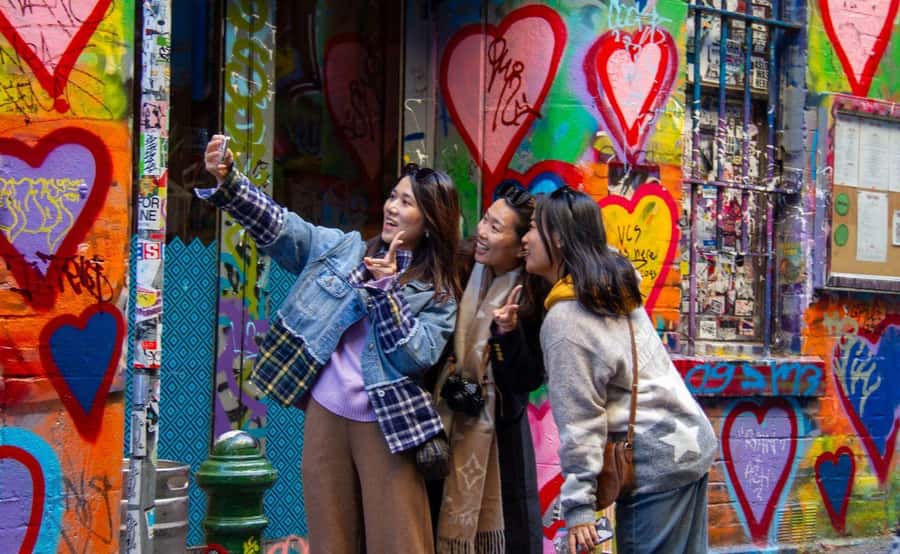Melbourne: City Highlights Group Tour by Bus - Collins Street, Hosier Lane, and Melbourne’s city center