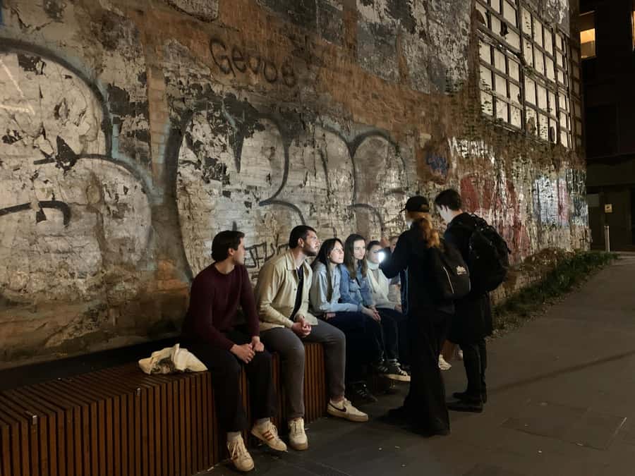 Melbourne: City Highlights Guided Walking Crime Tour - Bank robberies, exorcisms, and Victorian detectives