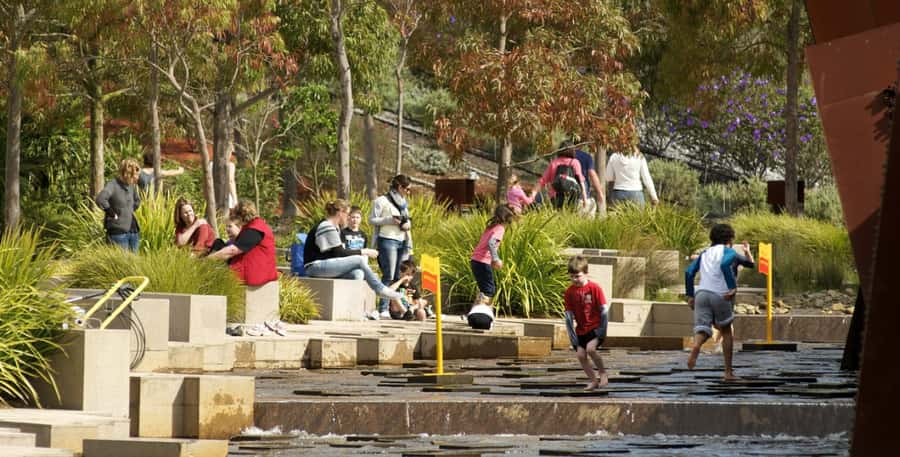 Melbourne City Surrounding Sightseeing Tour - Queen Victoria Market: allow enough time