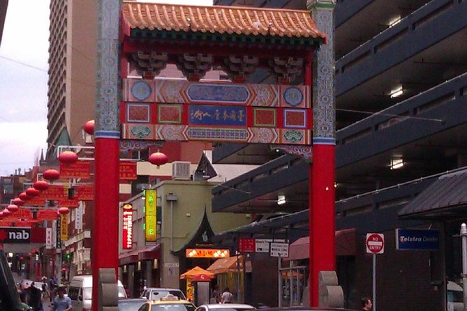 Melbourne Dumpling Walking Tour - Flinders Lane: two different dumpling stops