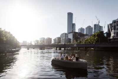 Electric Picnic Boat Rental on the Yarra River
