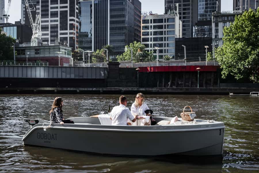 Melbourne: Electric Picnic Boat Rental on the Yarra River - Why the electric boat matters