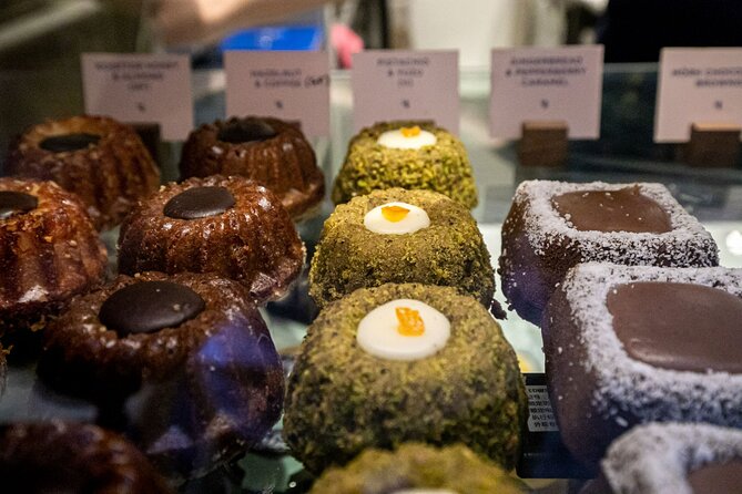 Melbourne Foodie Discovery Walking Tour - Hardware Lane and the final tastings