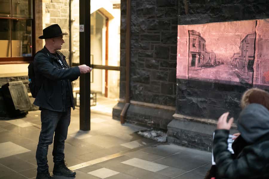 Melbourne: Gangsters, Brothels and Lolly Shops Tour - Gangsters, police, and the story of Squizzy Taylor