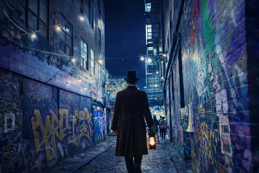 Melbourne: Ghosts, Murder, & Mystery Guided Walking Tour - Frederick Federici beneath the Princess Theatre