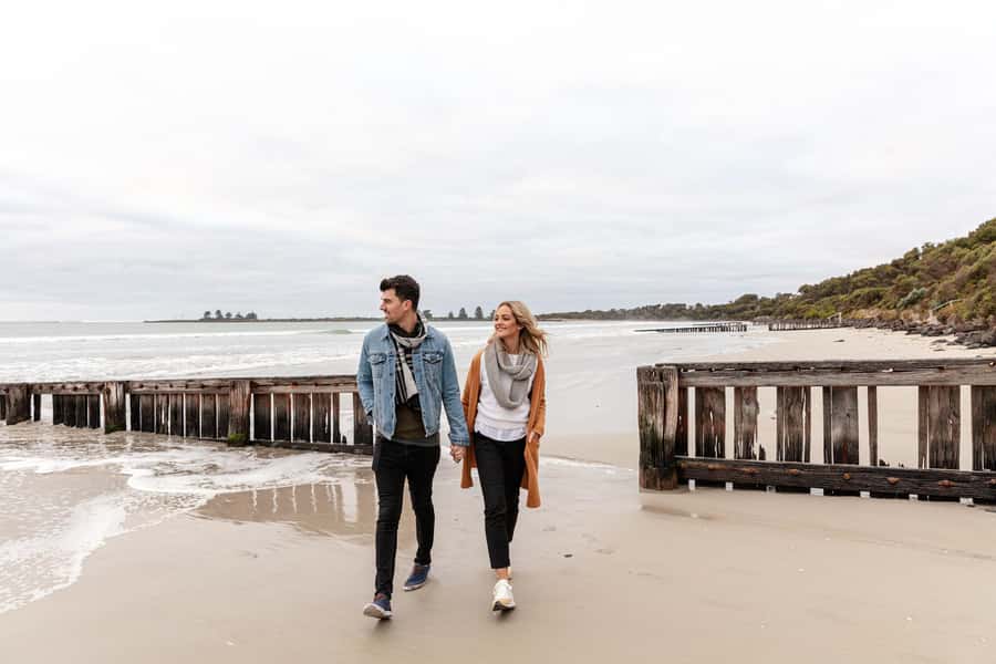 Melbourne: Great Ocean Road, 12 Apostles & Rainforest Tour - Loch Ard Gorge puts the Shipwreck Coast into context