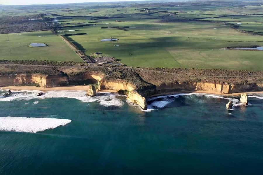 Melbourne: Great Ocean Road Max Highlights & London Bridge - Apollo Bay gives you a proper pause
