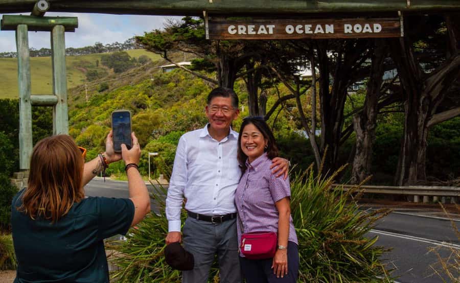Melbourne: Great Ocean Road, Penguin Parade & Free City Tour - Day 3, or another date: Melbourne’s city highlights