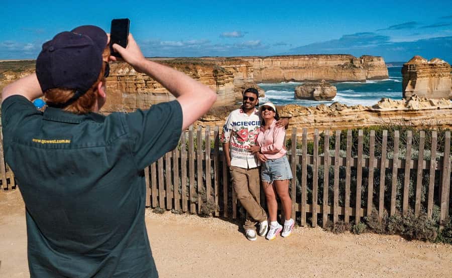 Melbourne: Great Ocean Road, Penguin Parade & Free City Tour - Should you book this Melbourne package?