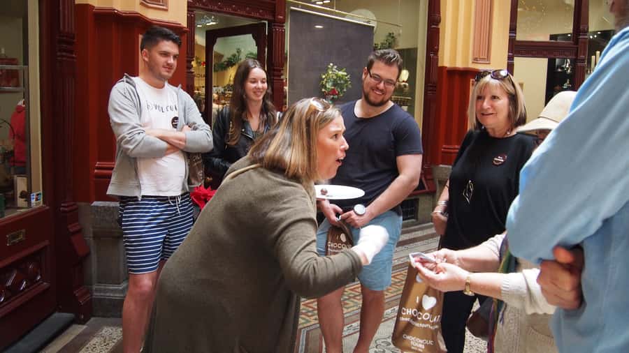 Melbourne: Guided Chocolate Walking Tour of the city - Four stops, four different chocolate experiences