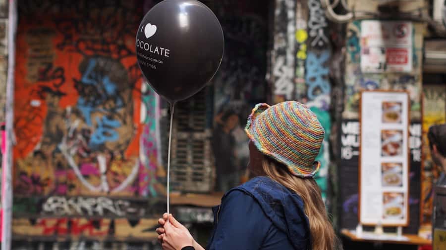 Melbourne: Guided Chocolate Walking Tour of the city - Learn how to taste chocolate properly