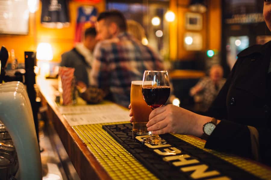 Melbourne: Hidden Bars & Creepy Tales Walking Tour - From graffiti lanes to Old Melbourne Gaol