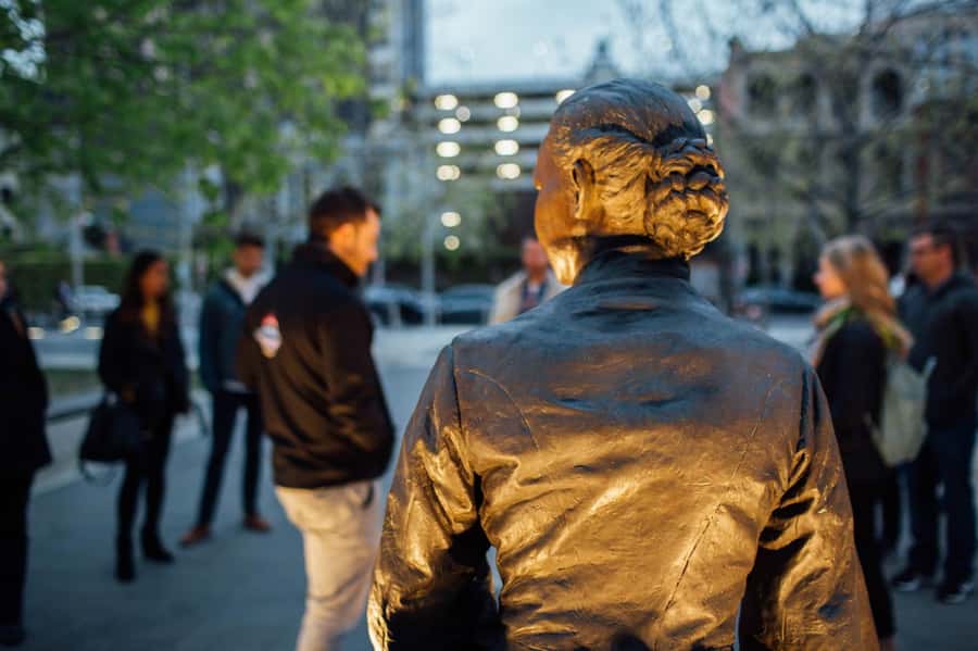 Melbourne: Hidden Bars & Creepy Tales Walking Tour - Booking advice and final verdict