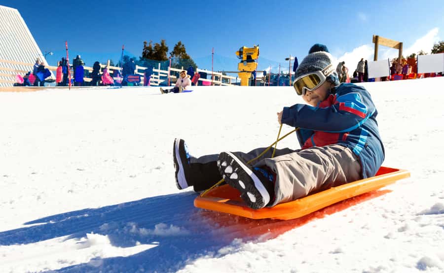 Melbourne: Lake Mountain Snow, Waterfall & Chocolaterie Tour - Chocolate and ice cream in the Yarra Valley